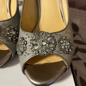 Alex Marie Laury in Silver Good-Minor Flaws